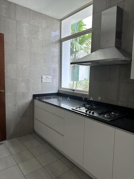 University Park, University Walk, Newton / Novena, 5 Bedrooms, 3,100 sqft, Semi-Detached House For Rent, by Selena Yap, 500280600 - PropertyGuru.com.sg