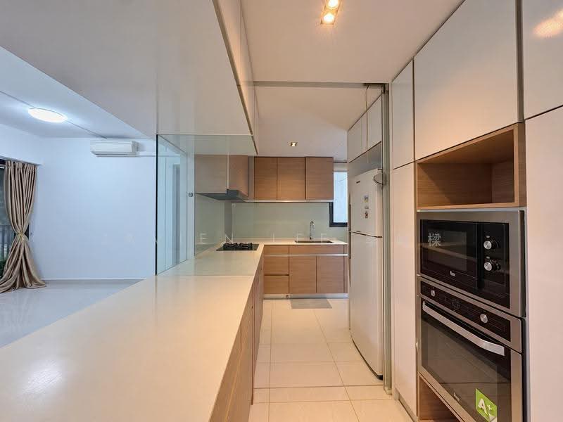 Coco Palms, 29 Pasir Ris Grove, Pasir Ris / Tampines, Room Rental, 250 sqft, Condominium For Rent, by Javien Lee 李峙樑, 500280614 - Kitchen - PropertyGuru.com.sg