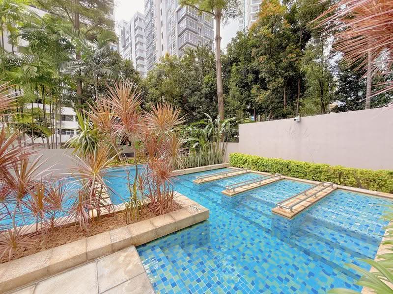 Mandale Heights, 45 Mandalay Road, Newton / Novena, 2 Bedrooms, 764 sqft, Apartment For Sale, by Jayce Peng, 500280639 - Pool - PropertyGuru.com.sg