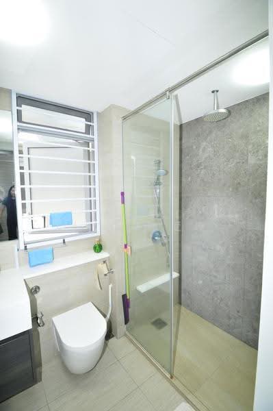 RiverTrees Residences, 21 Fernvale Close, Seletar / Yio Chu Kang, 3 Bedrooms, 1,528 sqft, Condominium For Sale, by Lye Ai Ling 赖艾菱, 500280650 - Bathroom - PropertyGuru.com.sg