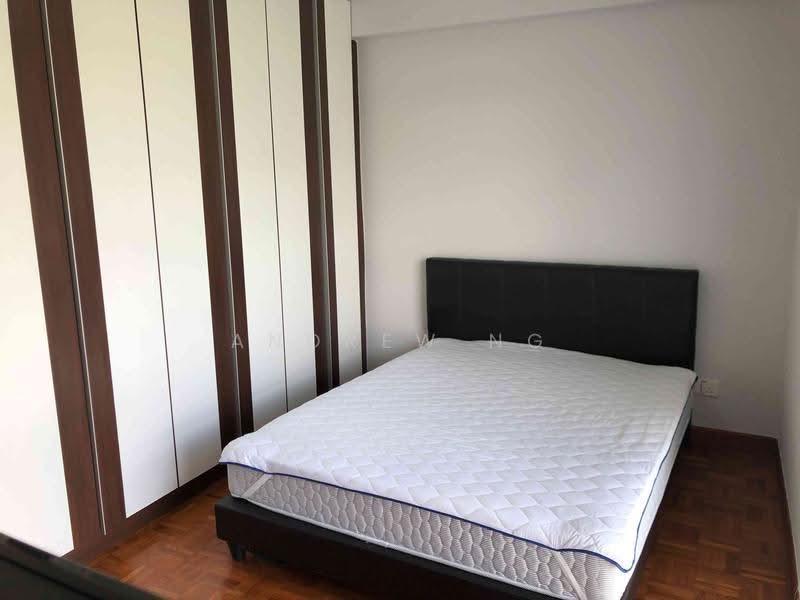 Emerald Park, 6 Indus Road, Alexandra / Commonwealth, 2 Bedrooms, 947 sqft, Condominium For Sale, by Andrew Ng, 500280660 - Bedroom - PropertyGuru.com.sg