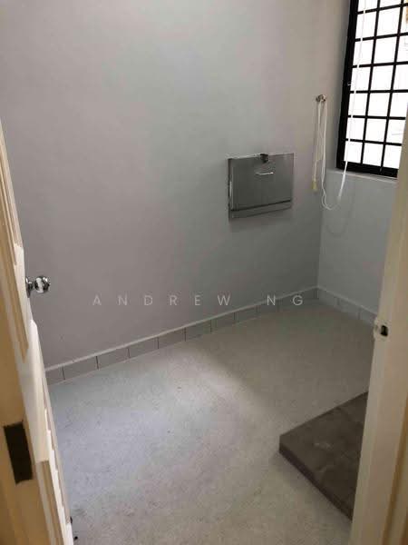 Emerald Park, 6 Indus Road, Alexandra / Commonwealth, 2 Bedrooms, 947 sqft, Condominium For Sale, by Andrew Ng, 500280660 - Interior - PropertyGuru.com.sg