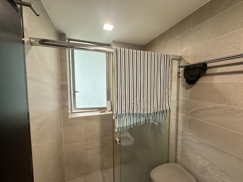 Livia, 75 Pasir Ris Grove, Pasir Ris / Tampines, Room Rental, 200 sqft, Condominium For Rent, by Rayner Cheng, 500280661 - Bathroom - PropertyGuru.com.sg
