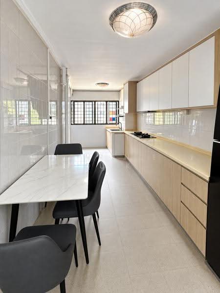 327 Clementi Avenue 5, 327 Clementi Avenue 5, Buona Vista / West Coast / Clementi New Town, Room Rental, 150 sqft, HDB Flat For Rent, by Lawrence Quek, 500280675 - Kitchen - PropertyGuru.com.sg
