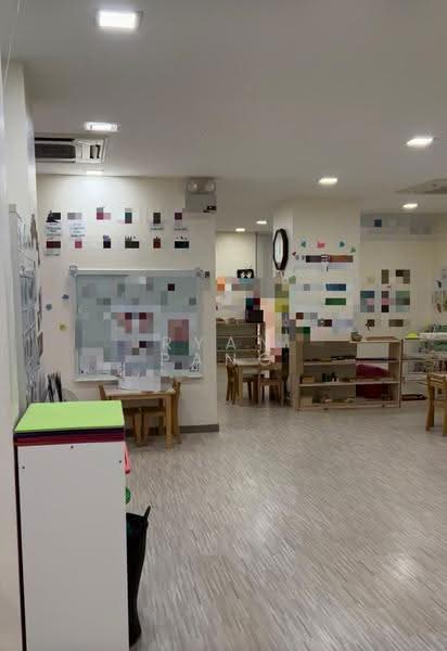 Retail Shop at Eight Courtyards For Rent, Sembawang / Yishun, 1,087 sqft, Shop / Shophouse For Rent, by Ryan Pang, 500280680 - Interior - CommercialGuru.com.sg