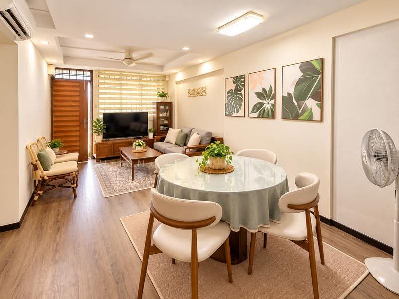 119 Pending Road, 119 Pending Road, Dairy Farm / Bukit Panjang / Choa Chu Kang, 2 Bedrooms, 689 sqft, HDB Flat For Sale, by Hans (Hamid Salleh), 500280691 - Living Room - PropertyGuru.com.sg