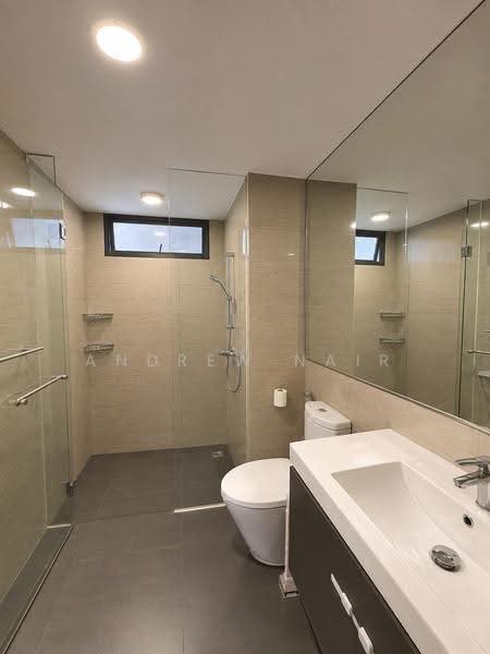 Waterbay, 47A Edgefield Plains, Hougang / Punggol / Sengkang, 4 Bedrooms, 1,141 sqft, Condominium For Sale, by Andrew Nair, 500280710 - Bathroom - PropertyGuru.com.sg