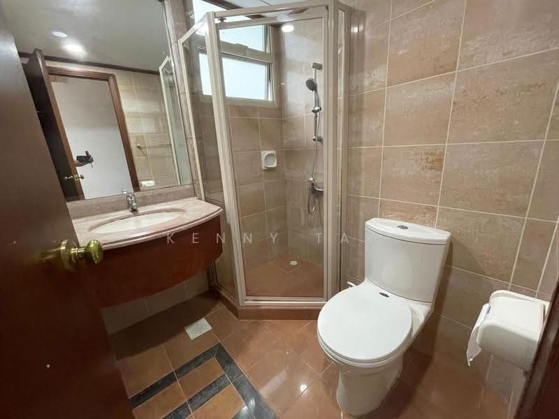 Trellis Towers, 700 Toa Payoh Lorong 1, Balestier / Toa Payoh, 2 Bedrooms, 710 sqft, Condominium For Rent, by Kenny Tay, 500280715 - Bathroom - PropertyGuru.com.sg