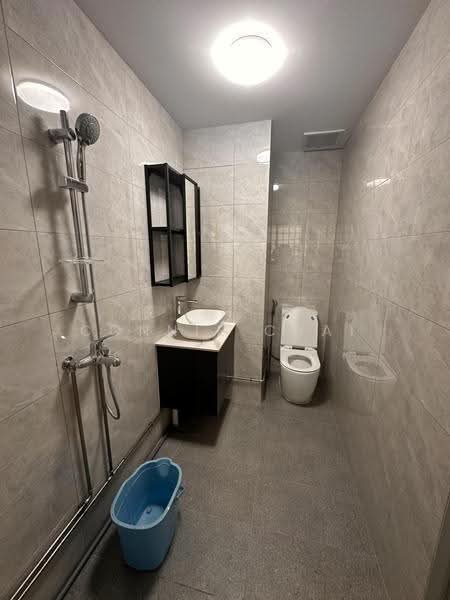 City Plaza, 810 Geylang Road, Eunos / Geylang / Paya Lebar, 4 Bedrooms, 915 sqft, Apartment For Rent, by Connie Chai, 500280730 - Bathroom - PropertyGuru.com.sg