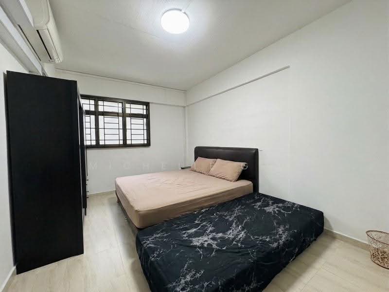 215 Bukit Batok Street 21, 215 215, Dairy Farm / Bukit Panjang / Choa Chu Kang, 3 Bedrooms, 1,033 sqft, HDB Flat For Sale, by Michelle Goh, 500280738 - PropertyGuru.com.sg
