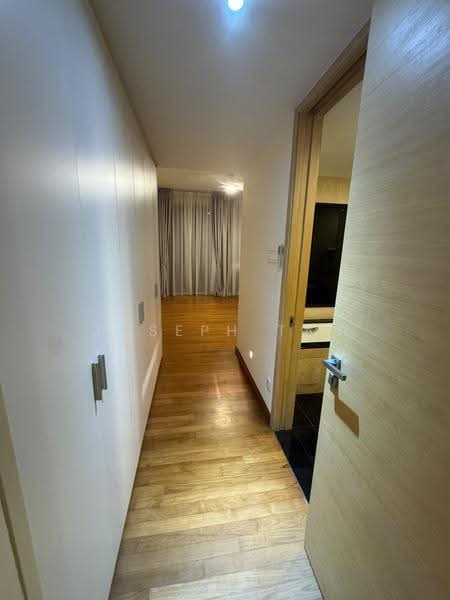 Cairnhill Crest, 2 Cairnhill Circle, Orchard / River Valley, 3 Bedrooms, 1,733 sqft, Condominium For Rent, by Joseph Tan, 500280740 - Corridor - PropertyGuru.com.sg