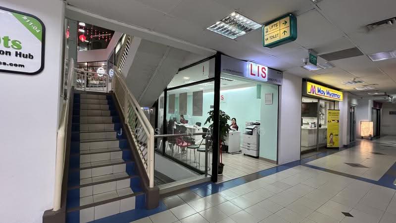 Bukit Timah Shopping Centre, 170 Upper Bukit Timah Road, Clementi Park / Upper Bukit Timah, 204 sqft, Mall Shop For Sale, by Josina Ng, 500280765 - Interior - CommercialGuru.com.sg