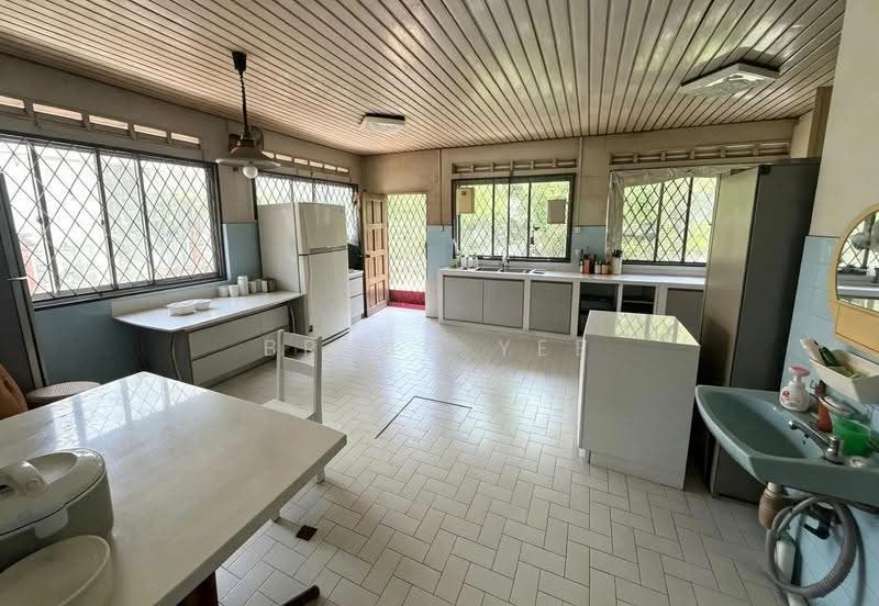 Freehold Corner Terrace at Jalan Selamat, Freehold Corner Terrace at Jalan Selamat, Eunos / Geylang / Paya Lebar, 3 Bedrooms, 1,500 sqft, Corner Terrace For Sale, by Bryan Yee, 500280774 - PropertyGuru.com.sg