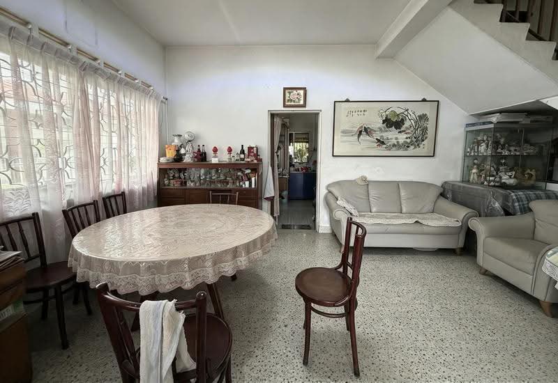 Freehold Corner Terrace at Jalan Selamat, Freehold Corner Terrace at Jalan Selamat, Eunos / Geylang / Paya Lebar, 3 Bedrooms, 1,500 sqft, Corner Terrace For Sale, by Bryan Yee, 500280774 - PropertyGuru.com.sg