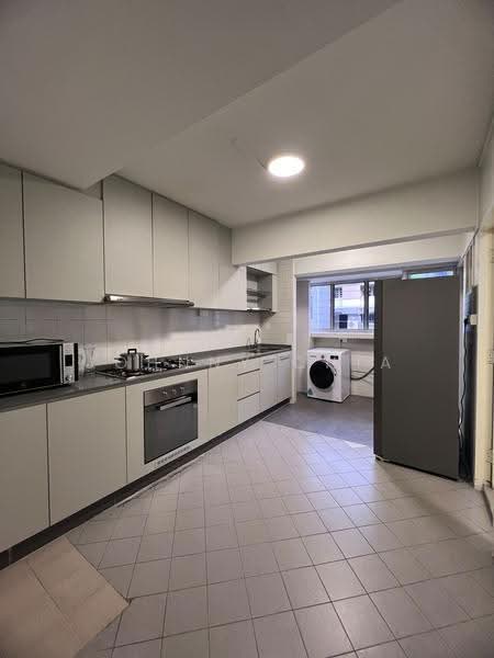 Chancery Court, 36A Dunearn Road, Newton / Novena, 3 Bedrooms, 2,270 sqft, Condominium For Rent, by Johnny Chia, 500280781 - Kitchen - PropertyGuru.com.sg