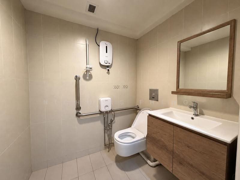 Okio, 262 Balestier Road, Balestier / Toa Payoh, 732 sqft, Office For Sale, by Nicholas Fheng, 500280784 - Bathroom - CommercialGuru.com.sg