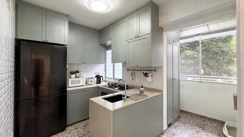 127D Kim Tian Road, 127D Kim Tian Road, Alexandra / Commonwealth, 3 Bedrooms, 1,001 sqft, HDB Flat For Sale, by Hafiz Nor, 500280785 - Kitchen - PropertyGuru.com.sg