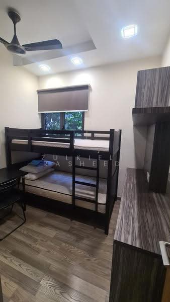 Lakeville, 1 Jurong Lake Link, Boon Lay / Jurong / Tuas, 4 Bedrooms, 1,270 sqft, Condominium For Sale, by Zulkifli Rasheed, 500280787 - Bedroom - PropertyGuru.com.sg