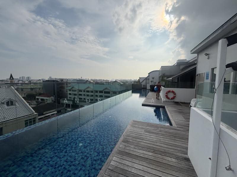 Kembangan Suites, 16 Jalan Masjid, Eunos / Geylang / Paya Lebar, 1 Bedroom, 344 sqft, Condominium For Rent, by Andrew Yap, 500280791 - Pool - PropertyGuru.com.sg