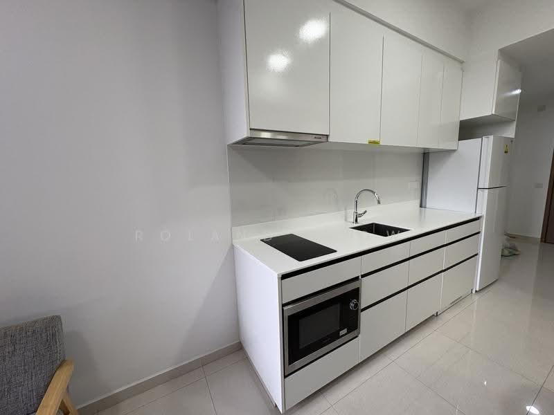 Parc Botannia, 18 Fernvale Street, Seletar / Yio Chu Kang, 1 Bedroom, 506 sqft, Condominium For Rent, by Roland Seow, 500280795 - Kitchen - PropertyGuru.com.sg