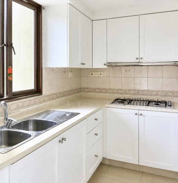 Parkview Apartments, 1 Bukit Batok Street 25, Dairy Farm / Bukit Panjang / Choa Chu Kang, 3 Bedrooms, 1,119 sqft, Apartment For Sale, by May Lee, 500280800 - Kitchen - PropertyGuru.com.sg