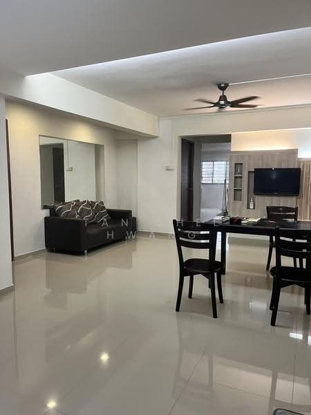 504 Ang Mo Kio Avenue 8, 504 Ang Mo Kio Avenue 8, Ang Mo Kio / Bishan / Thomson, Room Rental, 150 sqft, HDB Flat For Rent, by Tan Chee Hwang, 500280809 - Living Room - PropertyGuru.com.sg