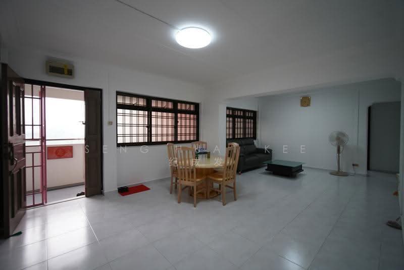 484D Choa Chu Kang Avenue 5, 484D Choa Chu Kang Avenue 5, Dairy Farm / Bukit Panjang / Choa Chu Kang, 3 Bedrooms, 1,087 sqft, HDB Flat For Sale, by Seng Huat Kee 纪成发, 500280817 - Living Room - PropertyGuru.com.sg