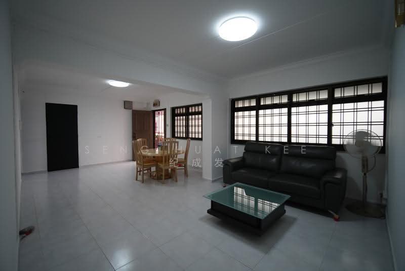 484D Choa Chu Kang Avenue 5, 484D Choa Chu Kang Avenue 5, Dairy Farm / Bukit Panjang / Choa Chu Kang, 3 Bedrooms, 1,087 sqft, HDB Flat For Sale, by Seng Huat Kee 纪成发, 500280817 - Living Room - PropertyGuru.com.sg