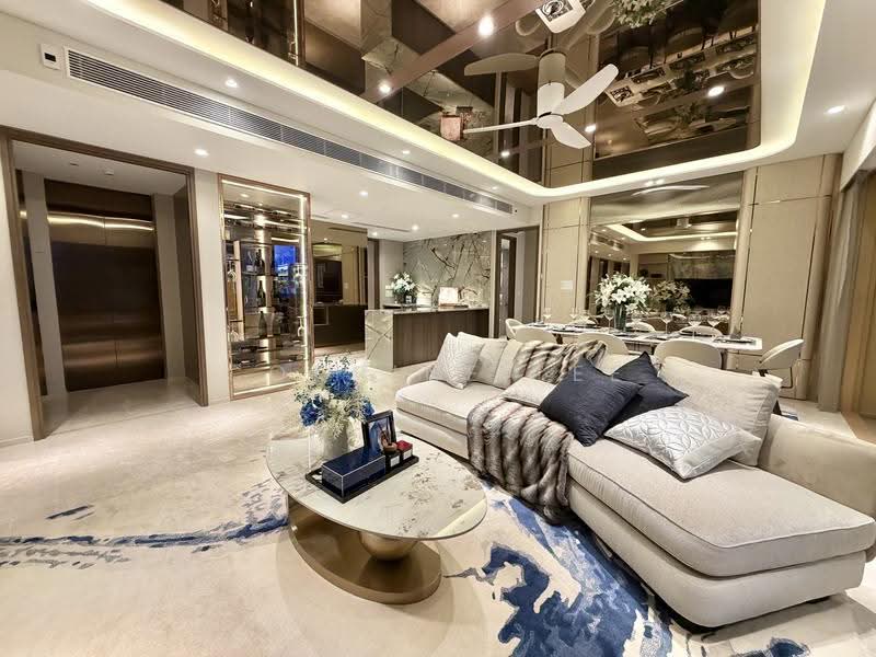 Grand Dunman, 16 Dunman Road, East Coast / Marine Parade, 5 Bedrooms, 2,217 sqft, Condominium For Sale, by Corrine Lee, 500280818 - Living Room - PropertyGuru.com.sg