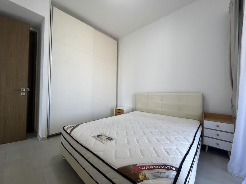 V on Shenton, 5 Shenton Way, Boat Quay / Raffles Place / Marina, 1 Bedroom, 743 sqft, Condominium For Sale, by Jon Law, 500280824 - Bedroom - PropertyGuru.com.sg