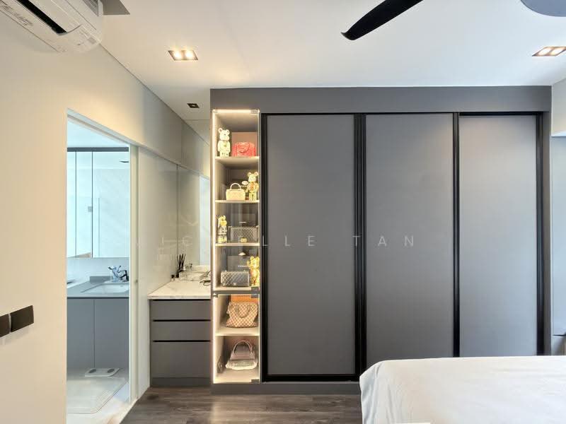 Cairnhill Residences, 33 Cairnhill Circle, Orchard / River Valley, 3 Bedrooms, 1,173 sqft, Apartment For Sale, by Michelle Tan, 500280831 - Master Bedroom - PropertyGuru.com.sg