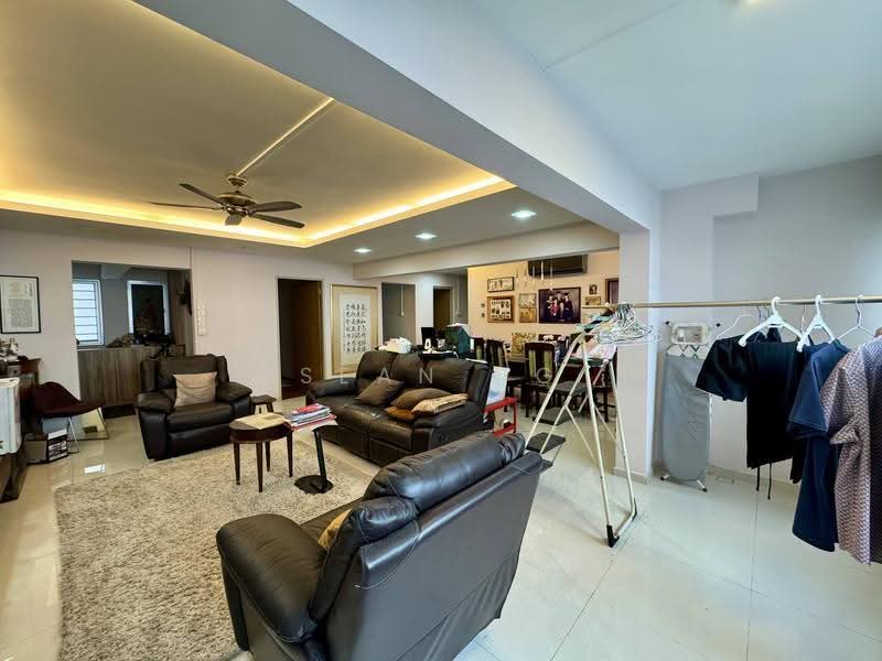 122 Bukit Batok Central, 122 Bukit Batok Central, Dairy Farm / Bukit Panjang / Choa Chu Kang, 4 Bedrooms, 1,593 sqft, HDB Flat For Sale, by Sean NG, 500280841 - Living Room - PropertyGuru.com.sg
