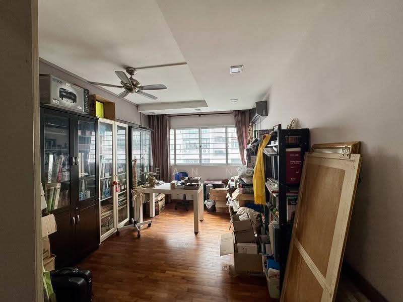 122 Bukit Batok Central, 122 Bukit Batok Central, Dairy Farm / Bukit Panjang / Choa Chu Kang, 4 Bedrooms, 1,593 sqft, HDB Flat For Sale, by Sean NG, 500280841 - Study - PropertyGuru.com.sg