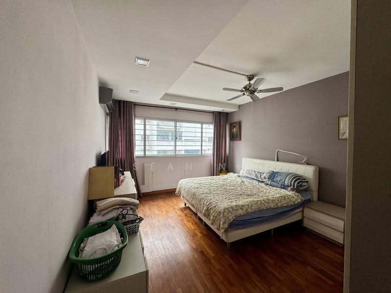 122 Bukit Batok Central, 122 Bukit Batok Central, Dairy Farm / Bukit Panjang / Choa Chu Kang, 4 Bedrooms, 1,593 sqft, HDB Flat For Sale, by Sean NG, 500280841 - Bedroom - PropertyGuru.com.sg