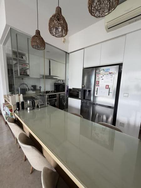 Seastrand, 5 Pasir Ris Link, Pasir Ris / Tampines, 3 Bedrooms, 1,109 sqft, Condominium For Sale, by Joey Neo, 500280845 - Kitchen - PropertyGuru.com.sg