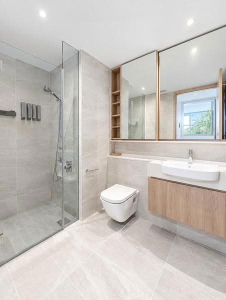 Twin VEW, 93 West Coast Vale, Buona Vista / West Coast / Clementi New Town, 2 Bedrooms, 710 sqft, Condominium For Sale, by Joyce Lye Hui Xin, 500280853 - Bathroom - PropertyGuru.com.sg