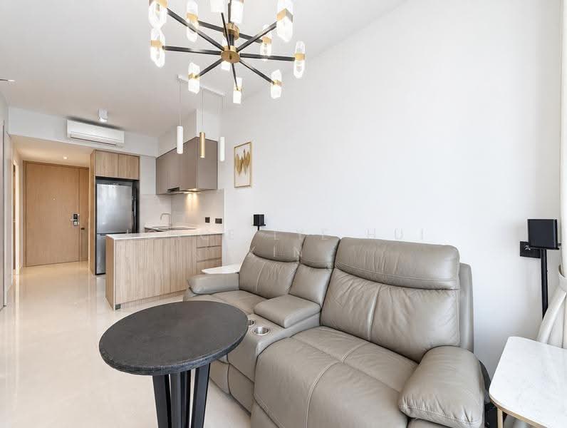 Twin VEW, 93 West Coast Vale, Buona Vista / West Coast / Clementi New Town, 2 Bedrooms, 710 sqft, Condominium For Sale, by Joyce Lye Hui Xin, 500280853 - Living Room - PropertyGuru.com.sg