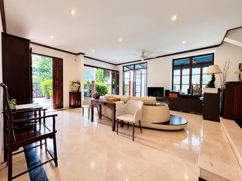 โ
๐๐ฎ๐ป๐ฑ๐ฒ๐ฑ ๐๐
๐ฐ๐ฒ๐น๐น๐ฒ๐ป๐ฐ๐ฒโ
Attractive Price! Kembangan Freehold Detached! MRT Station, Lorong Marzuki | Lorong Melayu | Lorong Mydin, Eunos / Geylang / Paya Lebar, 6 Bedrooms, 4,800 sqft, Detached House For Sale, by Andy Cheng, 500280854 - Living Room - PropertyGuru.com.sg
