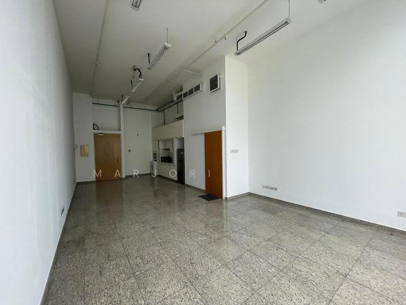 EXCLUSIVE Listing' Clarke Quay Office 635sf with centralised air-con @ SOHO2 The Central, 12 Eu Tong Sen Street, Boat Quay / Raffles Place / Marina, 635 sqft, Office For Sale, by Marjorie Teo, 500280857 - Interior - CommercialGuru.com.sg