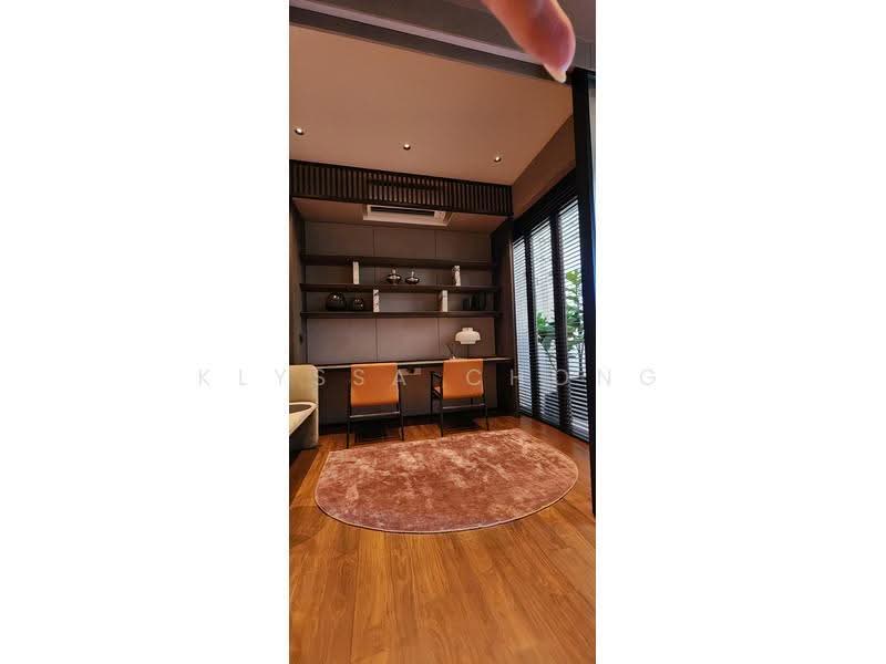 Parksuites, 28 Holland Grove Road, Tanglin / Holland / Bukit Timah, 4 Bedrooms, 3,068 sqft, Condominium For Sale, by Klyssa Chong, 500280874 - Study - PropertyGuru.com.sg