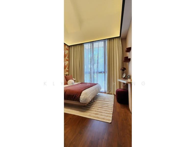 Parksuites, 28 Holland Grove Road, Tanglin / Holland / Bukit Timah, 4 Bedrooms, 3,068 sqft, Condominium For Sale, by Klyssa Chong, 500280874 - Bedroom - PropertyGuru.com.sg