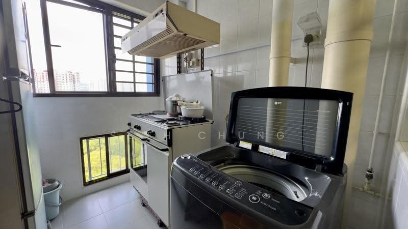 501 Jelapang Road, 501 Jelapang Road, Dairy Farm / Bukit Panjang / Choa Chu Kang, Room Rental, 110 sqft, HDB Flat For Rent, by Seth Chung, 500280876 - Kitchen - PropertyGuru.com.sg