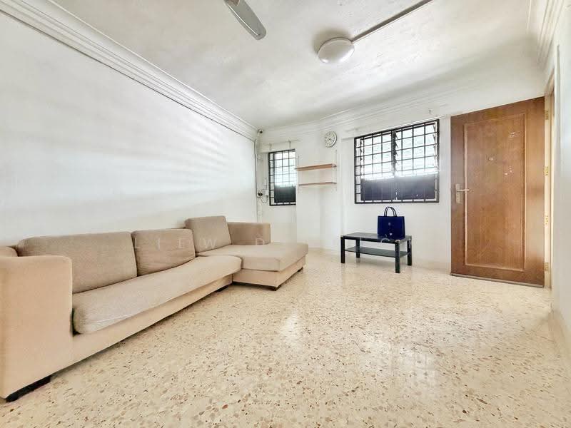 637 Ang Mo Kio Avenue 6, 637 Ang Mo Kio Avenue 6, Ang Mo Kio / Bishan / Thomson, 3 Bedrooms, 990 sqft, HDB Flat For Sale, by Liew Derrick, 500280878 - PropertyGuru.com.sg