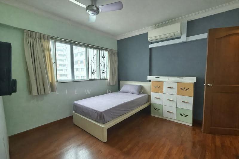 549 Jurong West Street 42, 549 Jurong West Street 42, Boon Lay / Jurong / Tuas, 4 Bedrooms, 1,690 sqft, HDB Flat For Sale, by Liew Derrick, 500280879 - PropertyGuru.com.sg