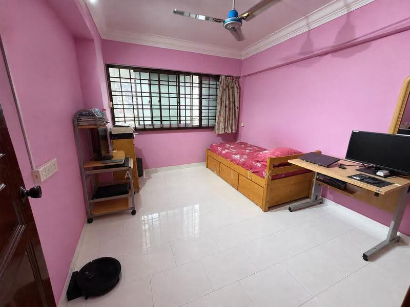 406 Choa Chu Kang Avenue 3, 406 Choa Chu Kang Avenue 3, Dairy Farm / Bukit Panjang / Choa Chu Kang, 3 Bedrooms, 1,119 sqft, HDB Flat For Sale, by Alex Alex, 500280894 - Bedroom - PropertyGuru.com.sg