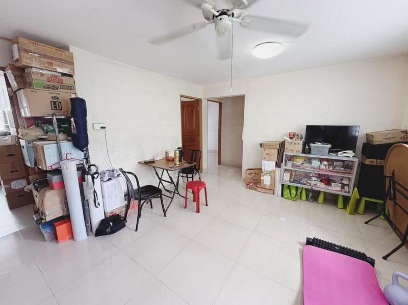 256 Yishun Ring Rd, YISHUN RING ROAD, Sembawang / Yishun, 904 sqft, Shop / Shophouse For Rent, by Dylan Poh, 500280895 - Living Room - CommercialGuru.com.sg
