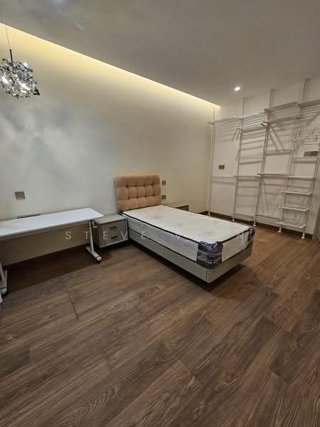 Charlton Park, Jalan Geneng, Hougang / Punggol / Sengkang, Room Rental, 250 sqft, Terraced House For Rent, by Steve Voon, 500280896 - Bedroom - PropertyGuru.com.sg