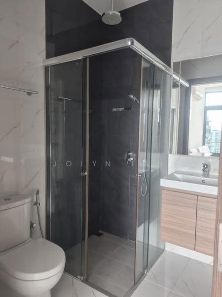 Urban Vista, 16 Tanah Merah Kechil Link, Bedok / Upper East Coast, Room Rental, 200 sqft, Condominium For Rent, by Jolyn Tan, 500280904 - Bathroom - PropertyGuru.com.sg