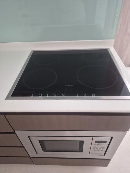 Urban Vista, 16 Tanah Merah Kechil Link, Bedok / Upper East Coast, Room Rental, 200 sqft, Condominium For Rent, by Jolyn Tan, 500280904 - Kitchen - PropertyGuru.com.sg