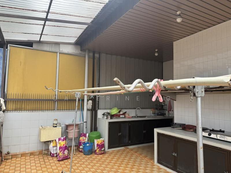 Toh Tuck Terrace, Singapore 596642, Clementi Park / Upper Bukit Timah, 5 Bedrooms, 1,964 sqft, Terraced House For Sale, by Catherine Ng, 500280917 - PropertyGuru.com.sg
